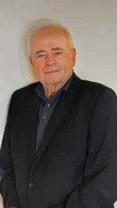 Dipl.-Ing. (FH) Eberhard Neher, Freier Mitarbeiter beim Architekturbüro Altuntas